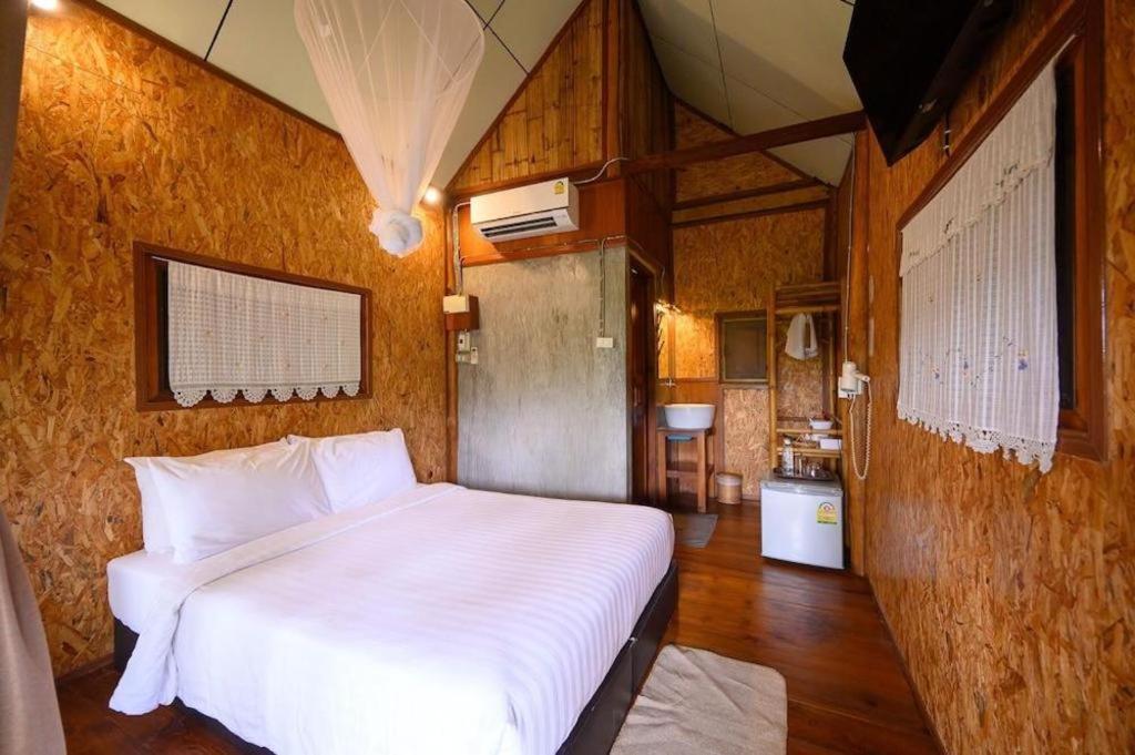 Herntai Resort Ban Mae La Noi Exterior foto