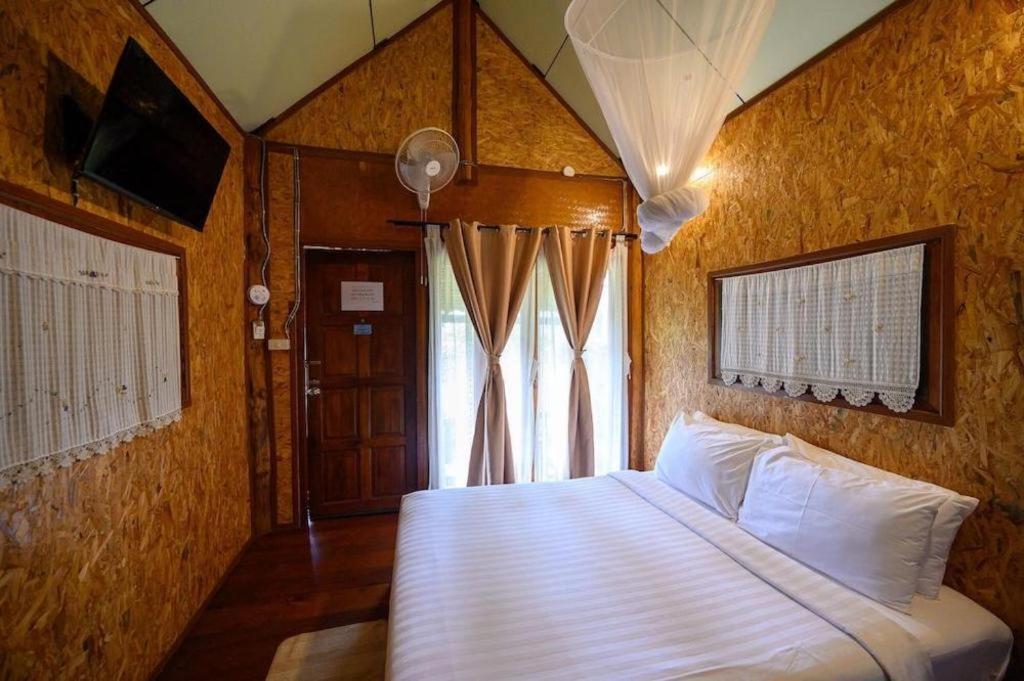 Herntai Resort Ban Mae La Noi Exterior foto